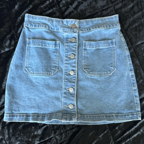 Tgla Francesca’s Button-up Jean Skirt - Picture 2 of 4